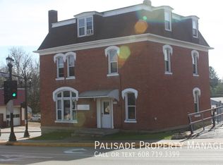 195 E Main St APT 2, Platteville, WI 53818