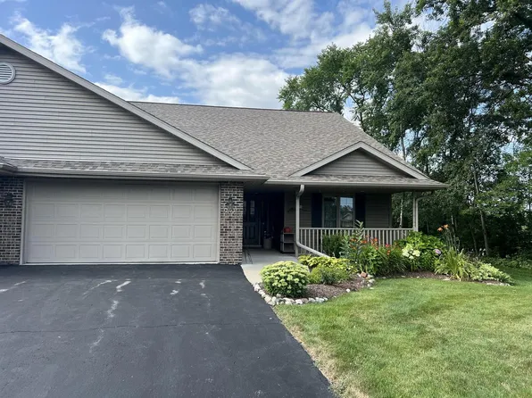 203 Fallen Oaks LANE, Sheboygan Falls, WI 53085