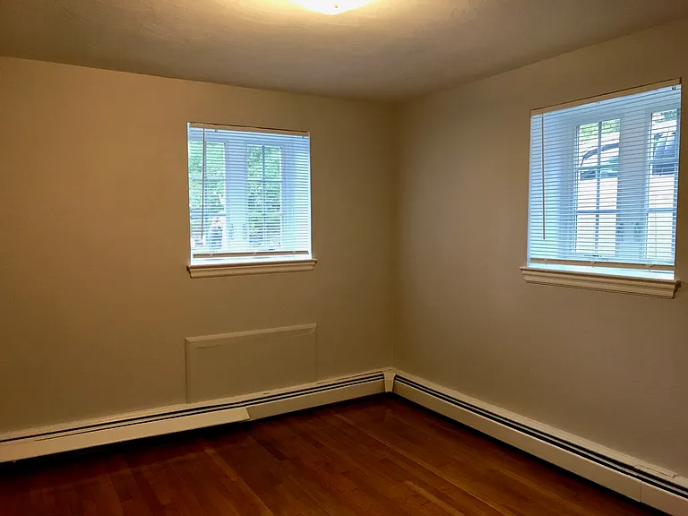 8 Mount Ida St #1 — Photo 5