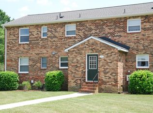 Colonial Square, Aylett, VA 23009