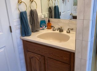 10485 Dunn Rd, Wales, MI 48027