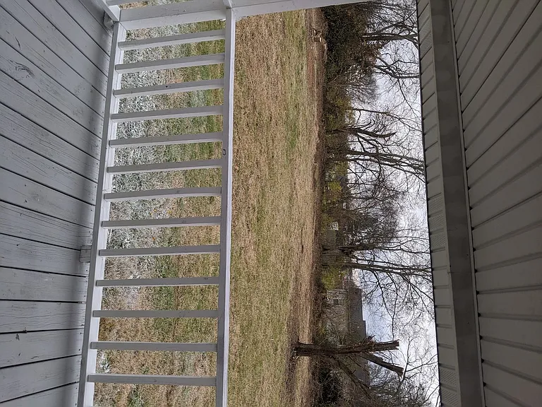 427 Demoss St — Photo 3