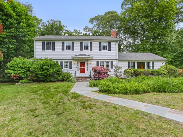 10 Crossland Place, Norwalk, CT 06851