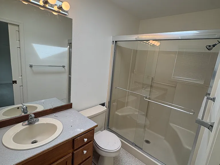 8058 Fauntleroy Way SW — Photo 11