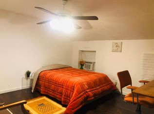 102 N Poppleton St #102, Baltimore, MD 21201