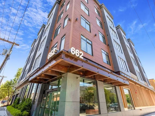 662 Avenue C image 1 of 20