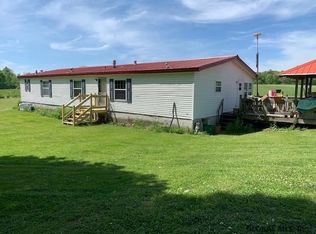 10 Mustang Way, Melrose, NY 12121