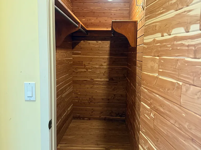 59 Forest Grove Dr #BASEMENT — Photo 6