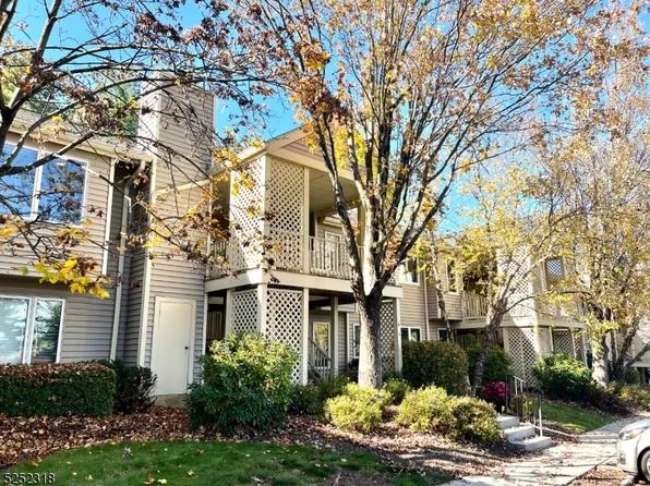 6 Troon Ter, Annandale, NJ 08801