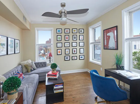 92 Perry St APT 20, New York, NY 10014