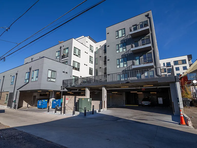 Tennyson Place — Photo 18