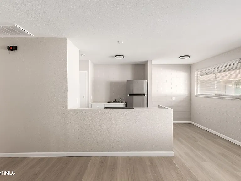 405 S Priest Dr — Photo 11