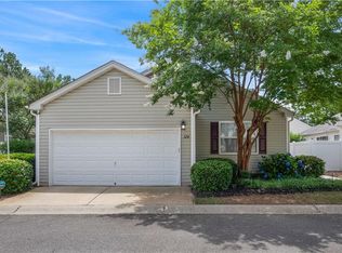 324 W Oaks Trl, Woodstock, GA 30188