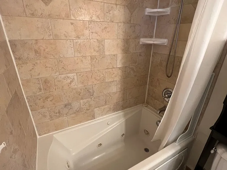 258 Barrow St #4C — Photo 16