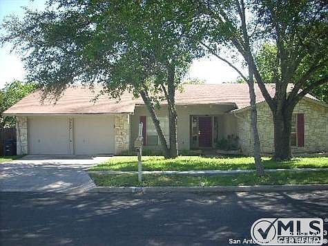 1st image of 2115 Plum Blossom St