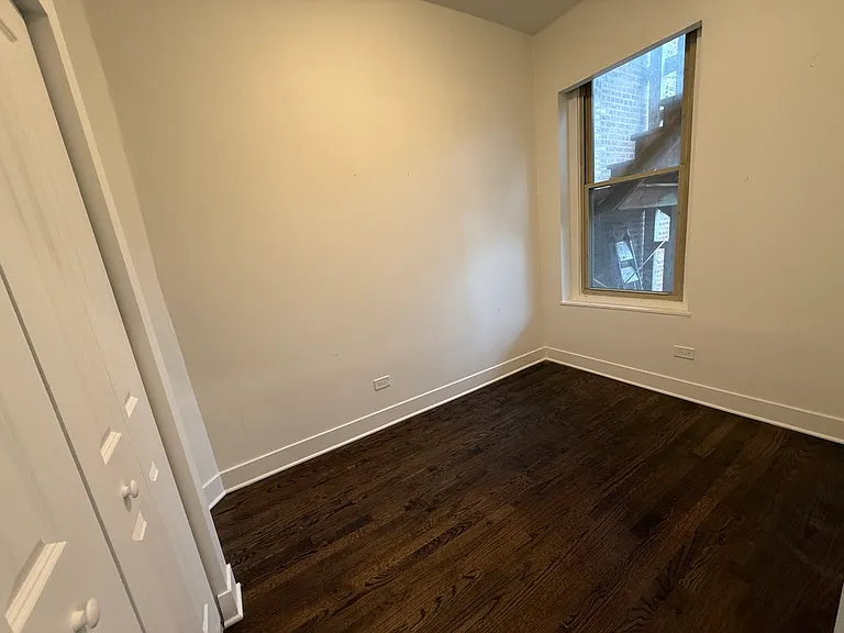 1114 N Wolcott Ave #1R — Photo 19