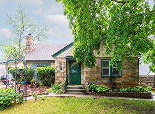 5 N Myrtle St, Glenwood, IA 51534