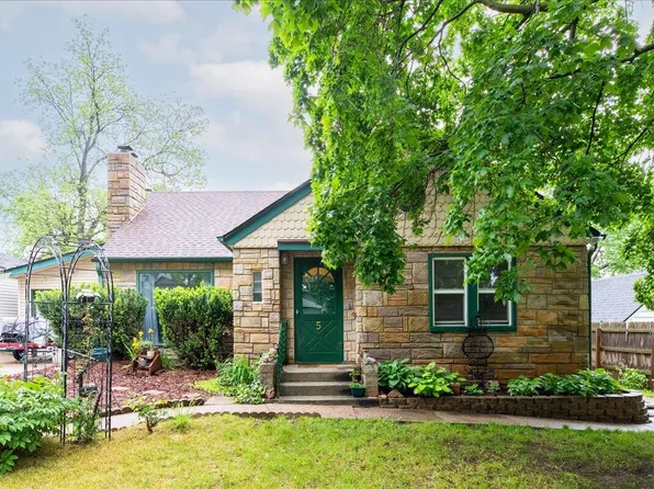 5 N Myrtle St, Glenwood, IA 51534