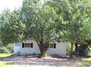 101 Cottonwood Trl, Gun Barrel City, TX 75156