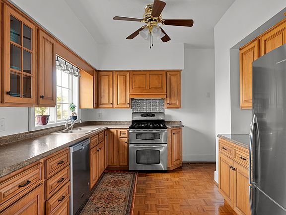 4th image of 2706 W Petty Rd