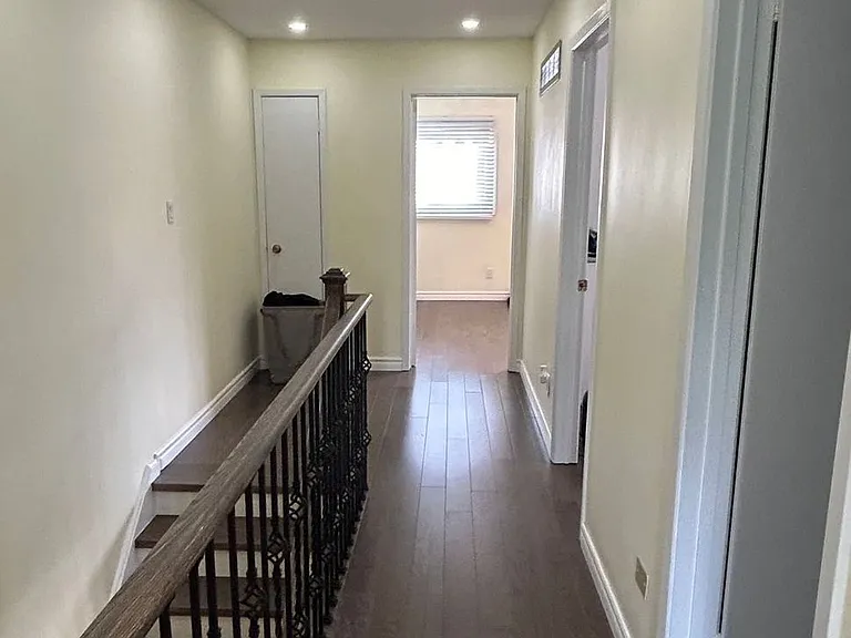 97 Sandy Haven Dr E — Photo 7