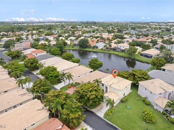 9807 Casa Mar Cir, Fort Myers, FL 33919