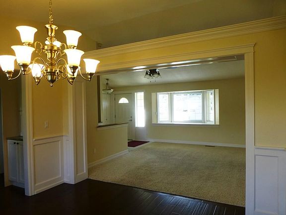 2nd image of 3605 Arbor Dr SE