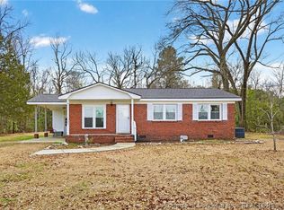 1586 Tom Starling Rd, Fayetteville, NC 28306