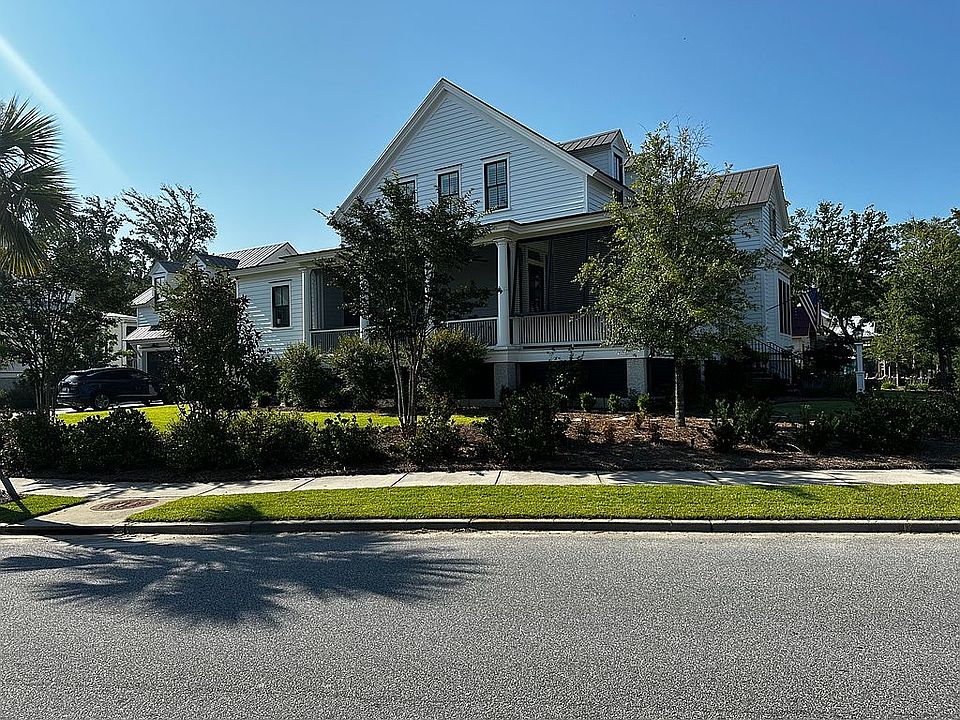 2nd image of 183 Captains Island Dr
