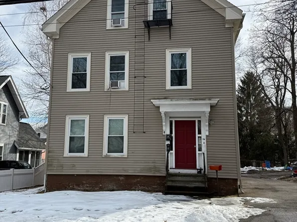 76 Division St, North Attleboro, MA 02760