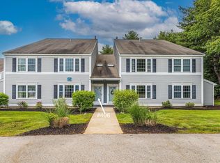 406 Springbrook Cir #406, Portsmouth, NH 03801