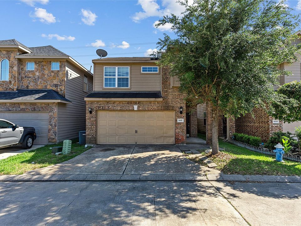 1st image of 11017 Panther Ct
