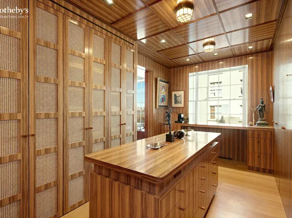 1016 5th Avenue image 9 of 20