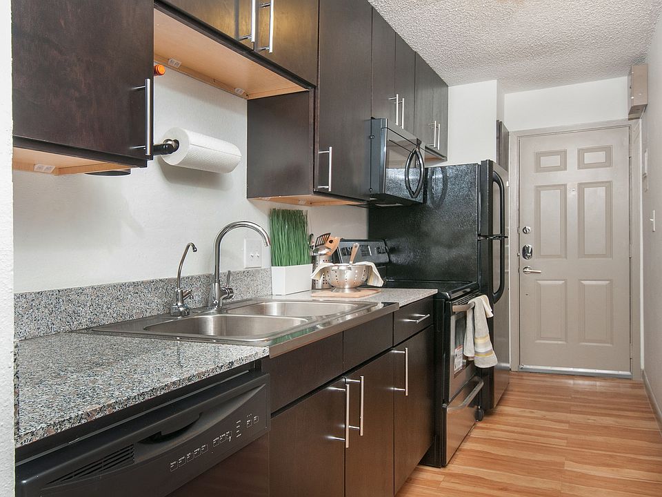 1st image of 1500 Royal Crest Dr #16-115