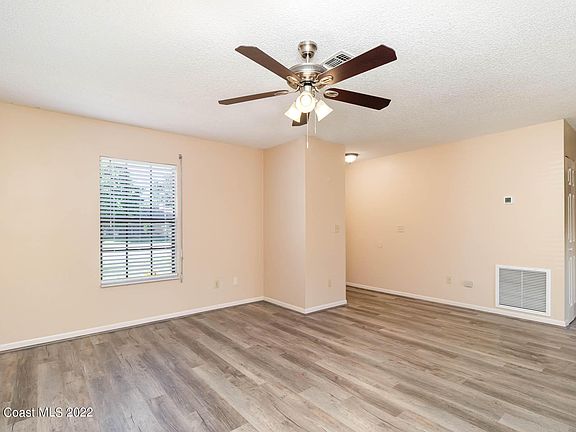 3rd image of 1680 Sadigo St SE