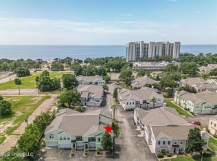 2252 Beach Dr APT 506, Gulfport, MS 39507