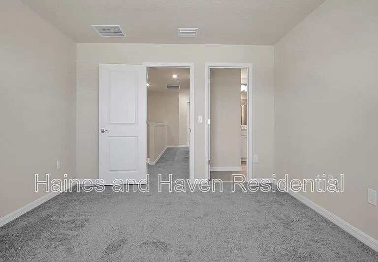 4292 Chester Springs Blvd — Photo 14