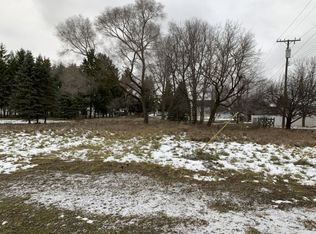 237 S Port Crescent St, Bad Axe, MI 48413