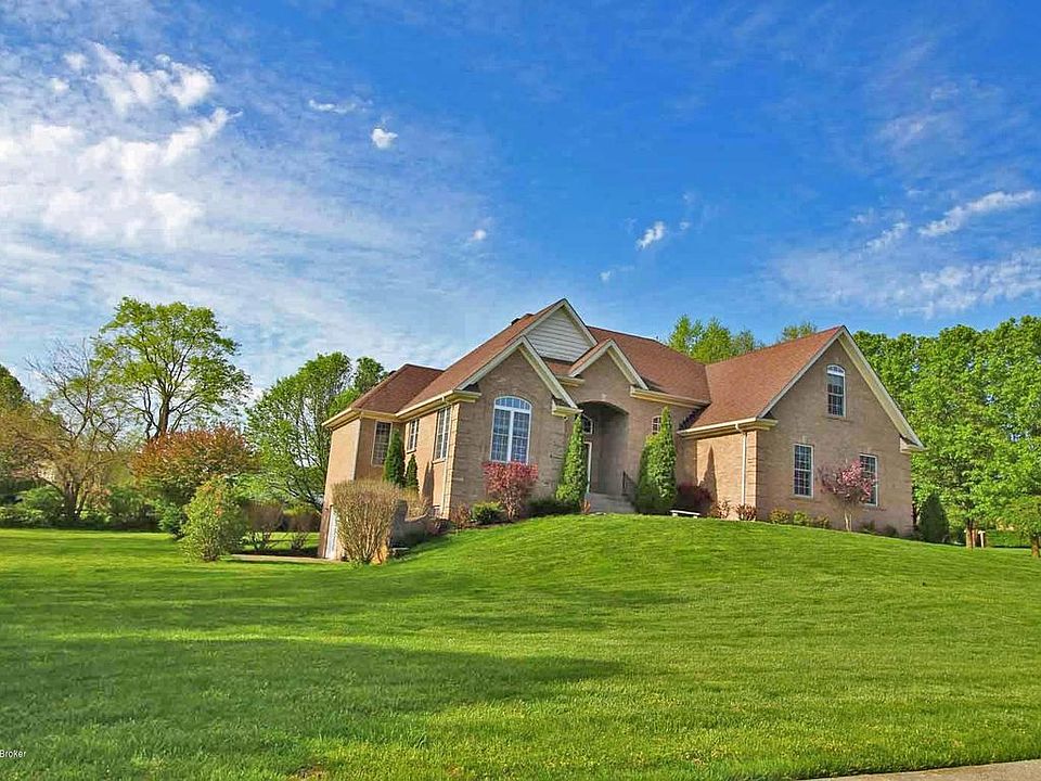 1st image of 527 Creek Side Dr