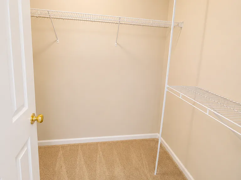 151 Silverwood Trl — Photo 7