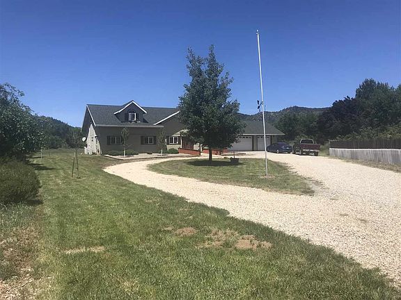 2nd image of 77 Gansner Cree Gansner Creek Ct
