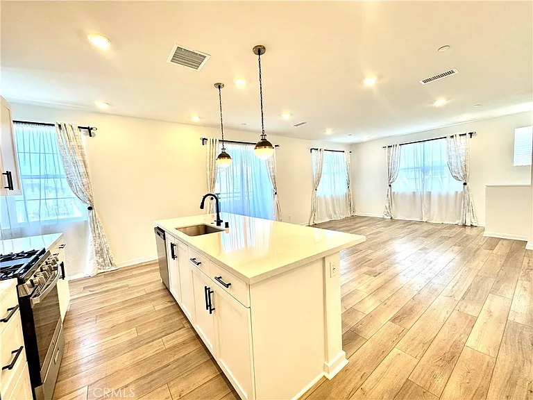 4422 S Bryan Paseo — Photo 9