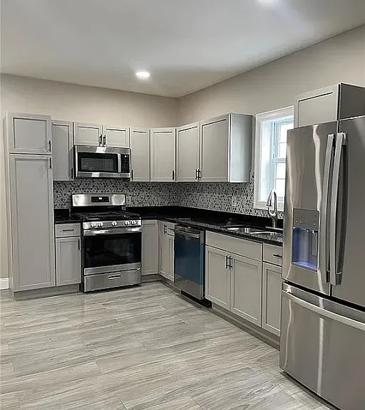 56 Vinton St #1 — Photo 3
