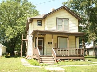 515 Eisenhower Ave, Janesville, WI 53545