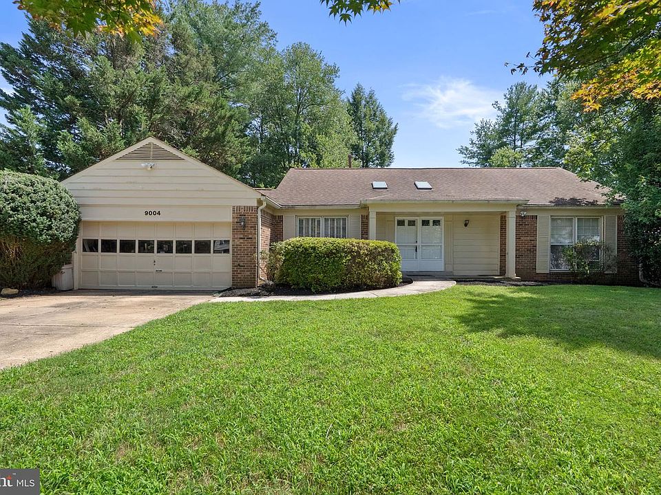 1st image of 9004 Paddock Ln