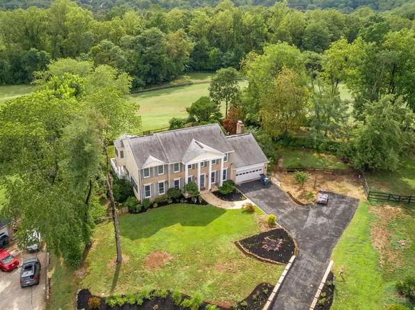 215 Stern Cv, Stafford, VA 22554