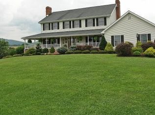 4221 Childress Rd, Christiansburg, VA 24073
