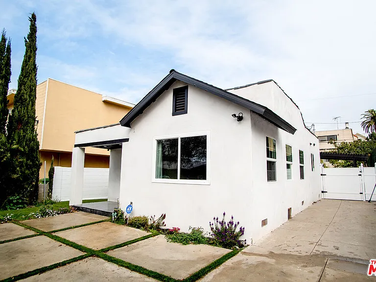 3748 Veteran Ave — Photo 23