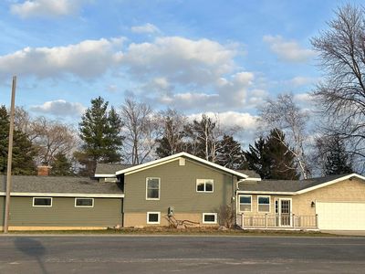 8141 S Ely Hwy, Middleton, MI, 48856