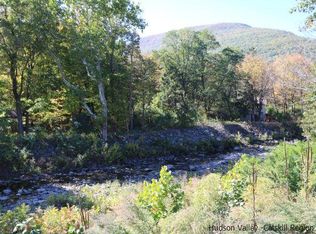 10 Mill Ln, Palenville, NY 12463